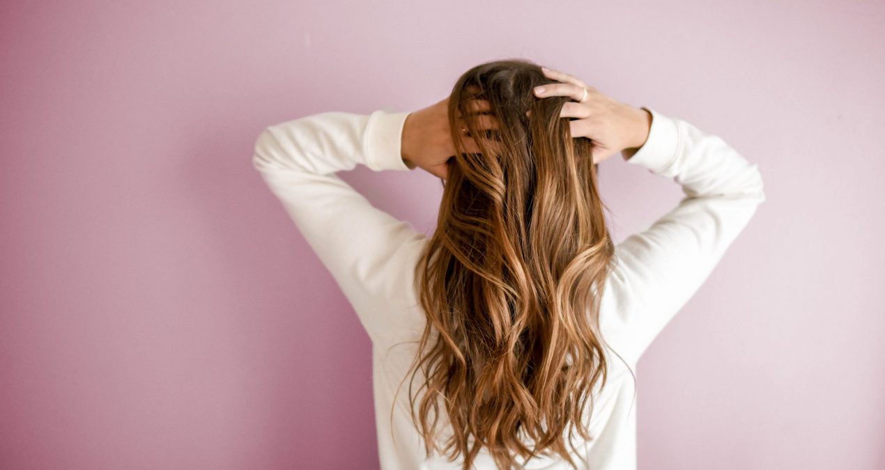 Shampoing no poo : comment se laver les cheveux au naturel ?